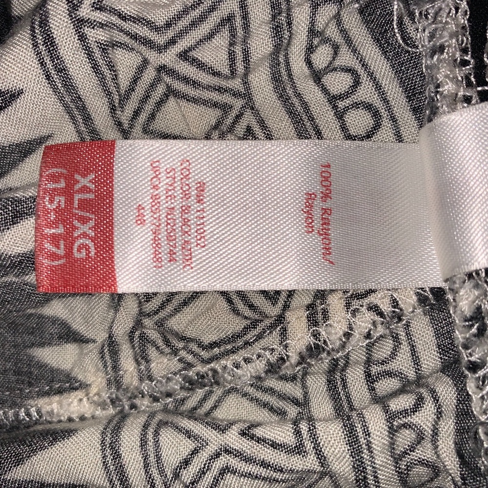 Shorts - Picture 2 of 2